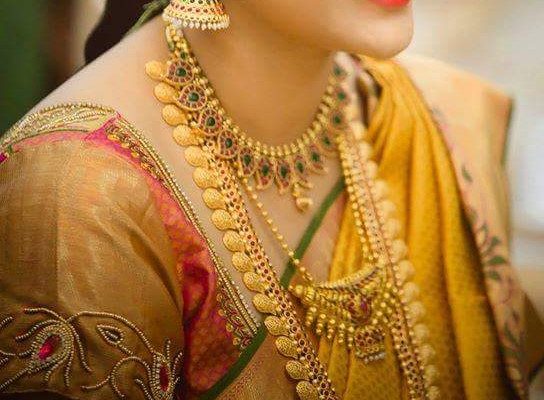 Bridal Necklace Designs In Gold With Weight Pictures