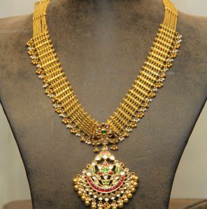 Antique Kundan Necklace Designs