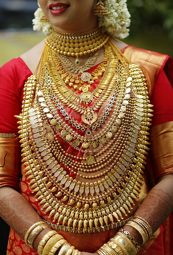 Kerala Bridal Jewellery - Dhanalakshmi Jewellers