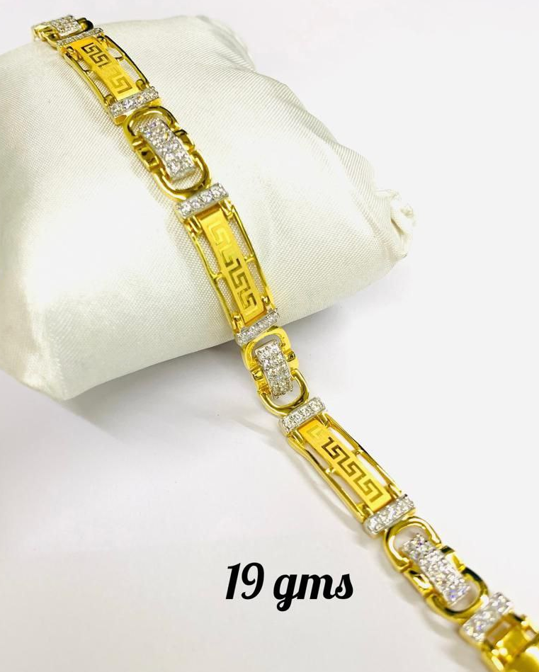 22K Gold Bracelet for Men - 235-GBR3127 in 25.450 Grams